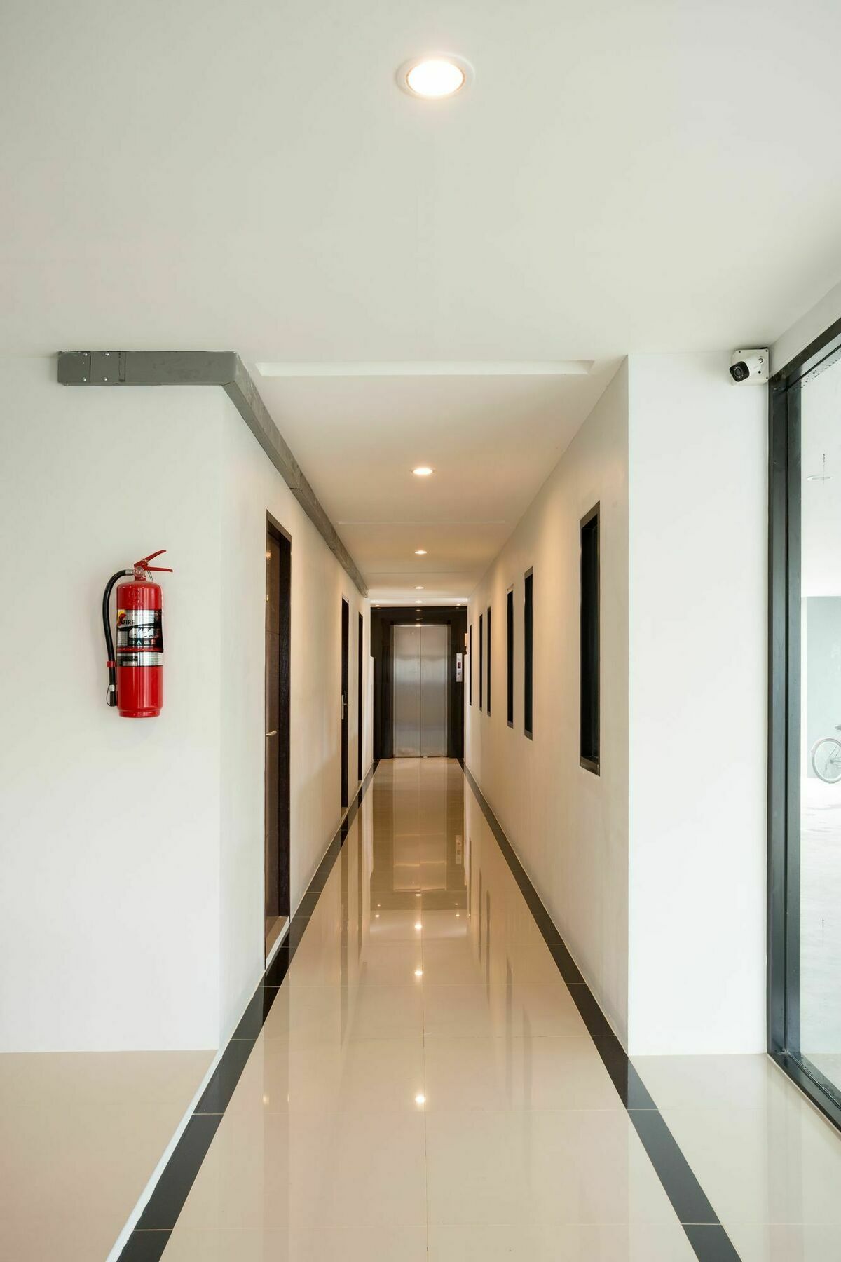 Twentynine Kv Apartel Nonthaburi Esterno foto